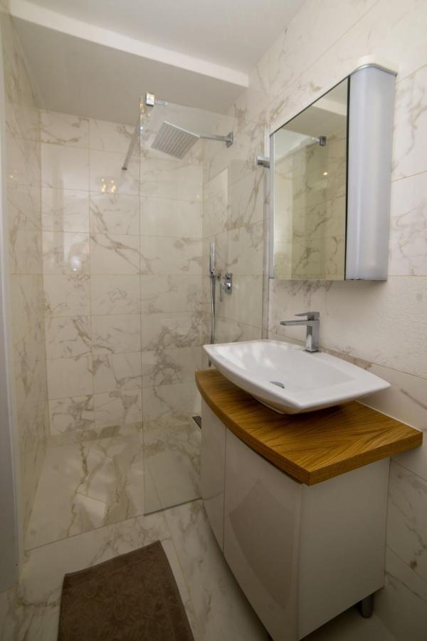 Apartman Alexander Tatranska Lomnica Bagian luar foto