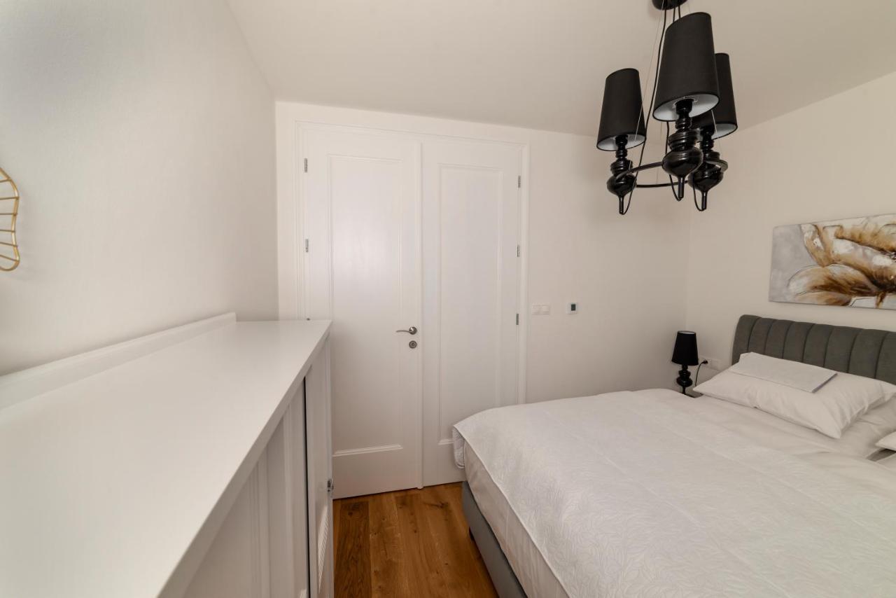 Apartman Alexander Tatranska Lomnica Bagian luar foto