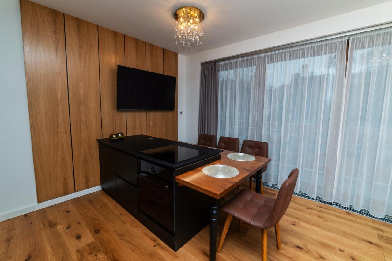 Apartman Alexander Tatranska Lomnica Bagian luar foto